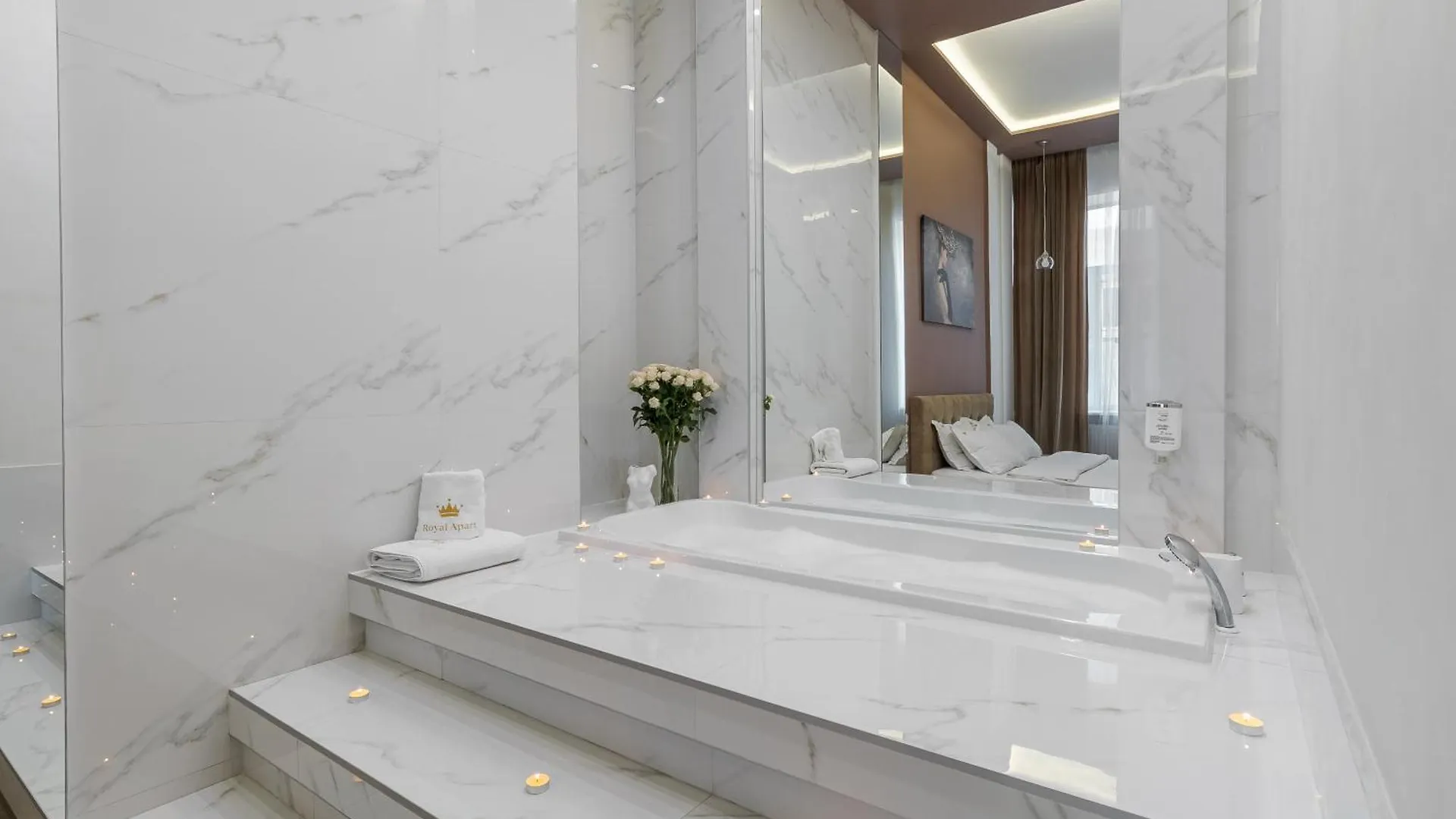Royal Stylish Apartment In The Old City Lviv
