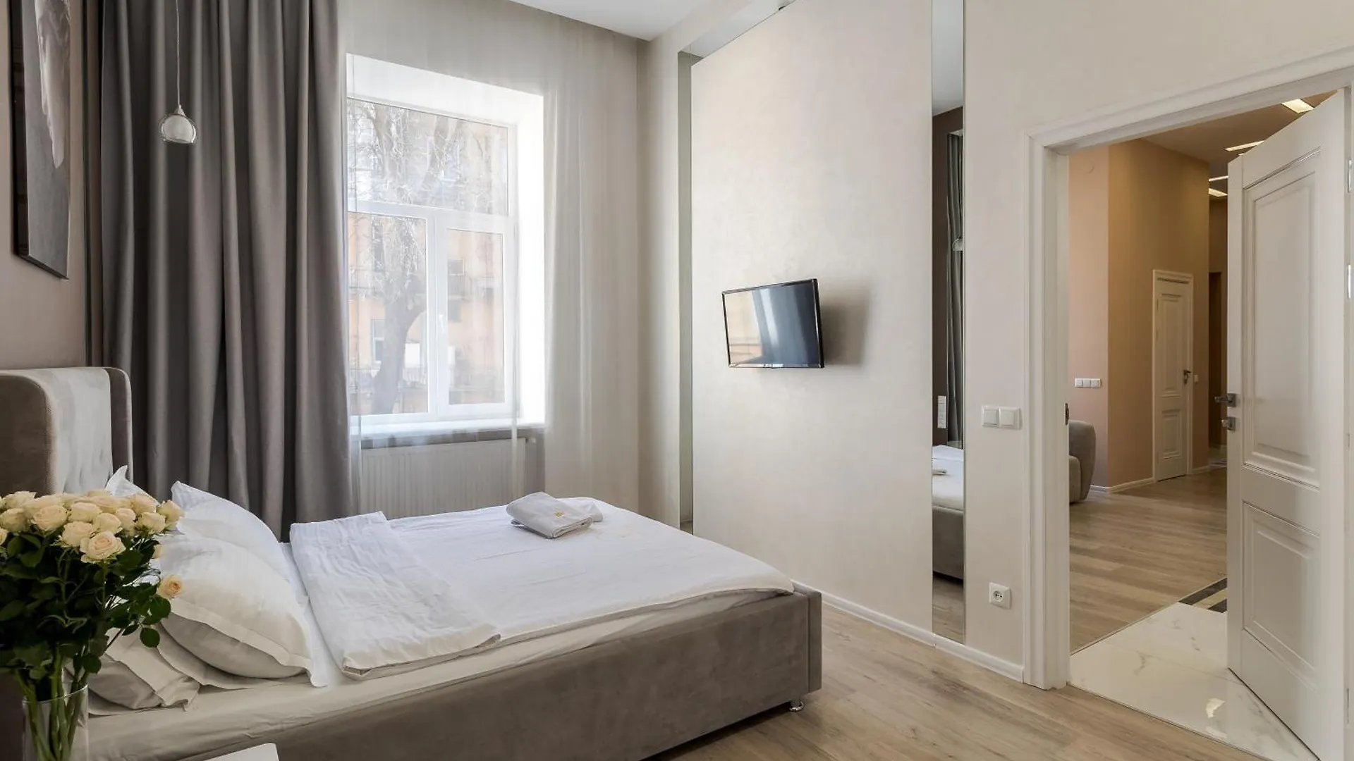 Royal Stylish Apartment In The Old City Lviv